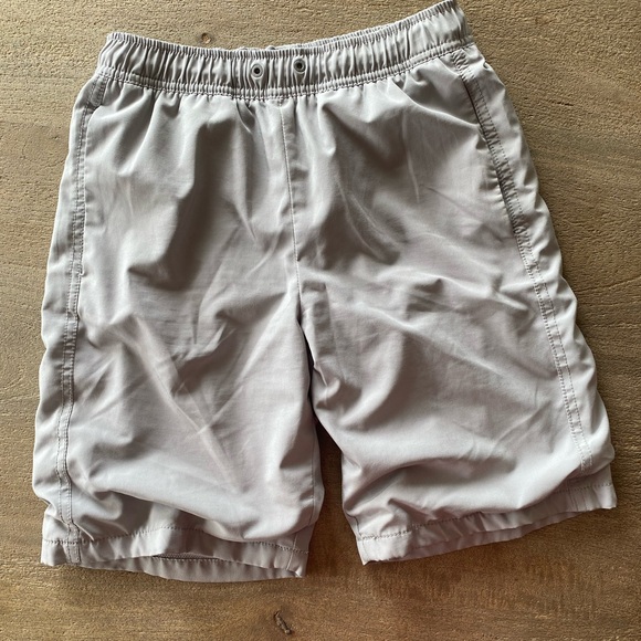 Boys Gray Gap Teen Shorts Size 12 - A1 - Picture 1 of 4